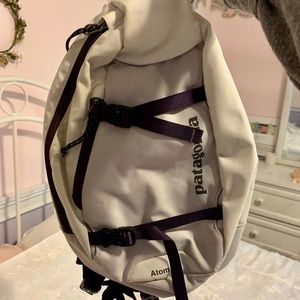 Patagonia Atom Sling